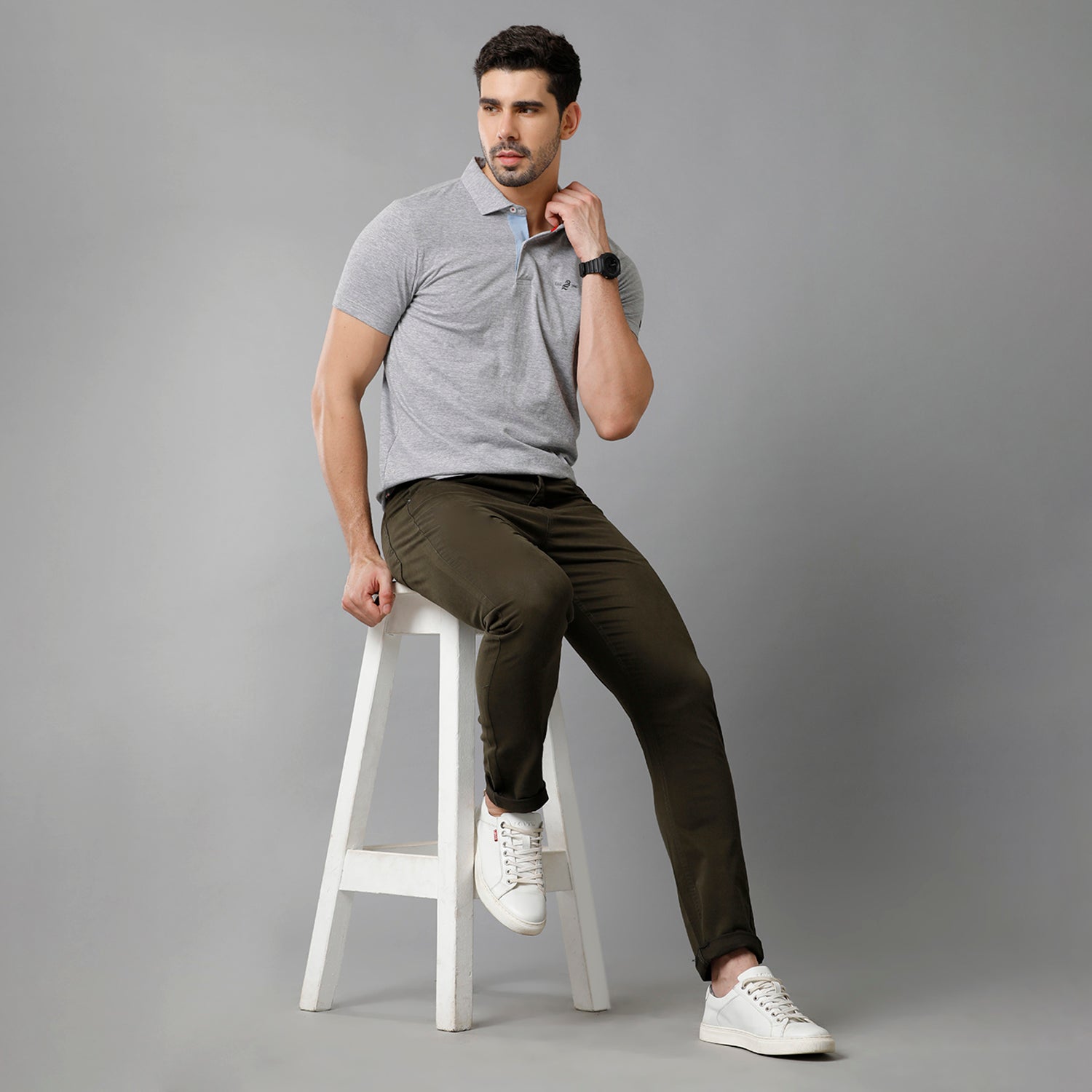 Dark olive Solid Casual Cotton Trouser