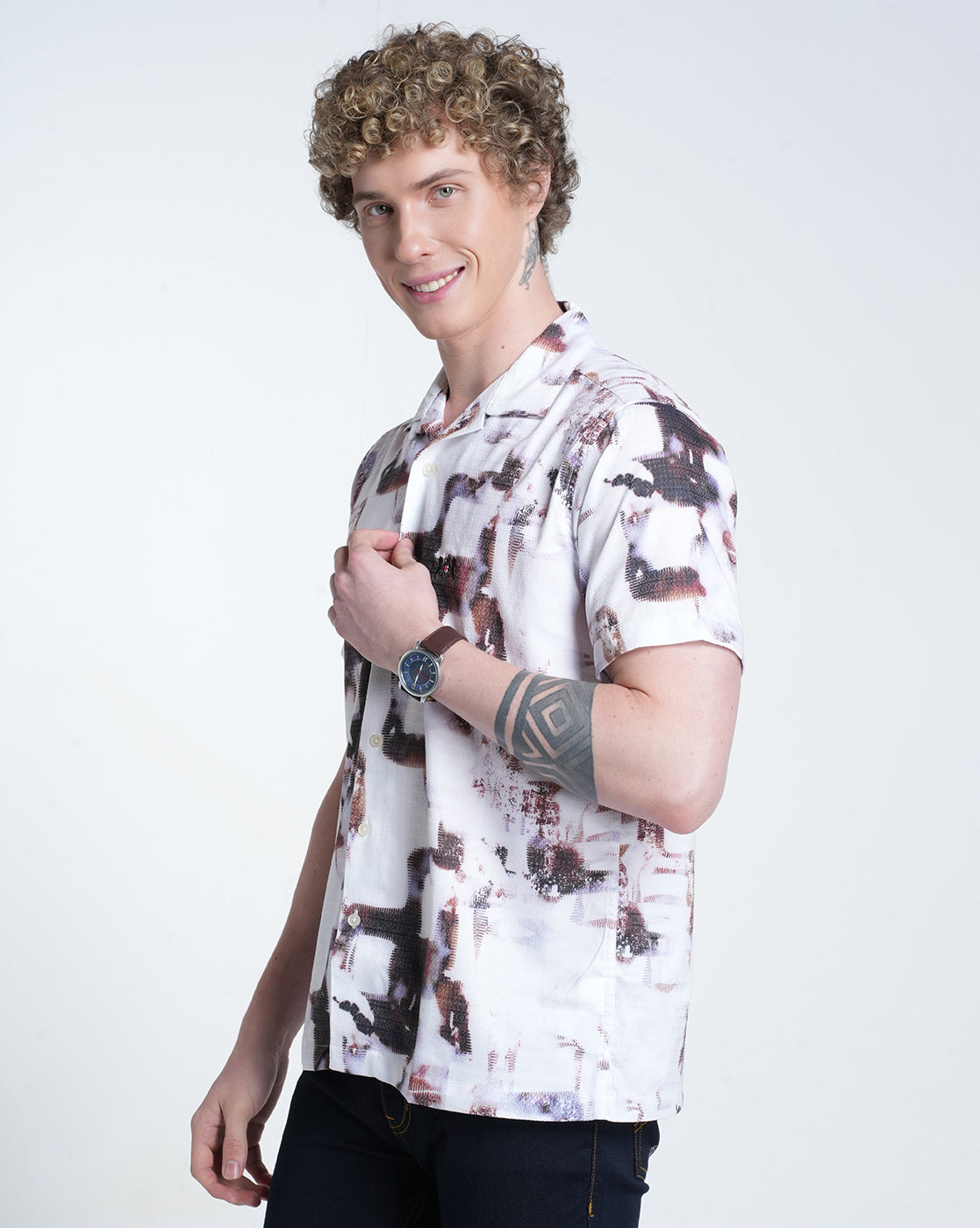 Mens Resort Collar Short Sleeves Printed Shirt