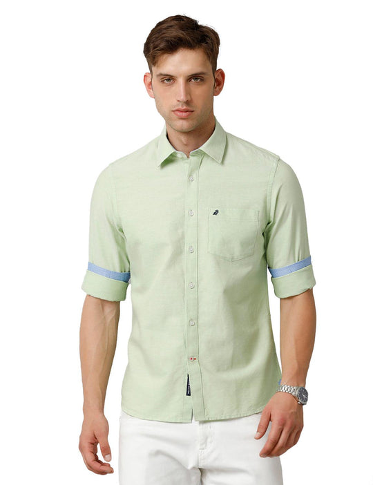 Men Solid Oxford Pista Green Slim Fit Casual Shirt
