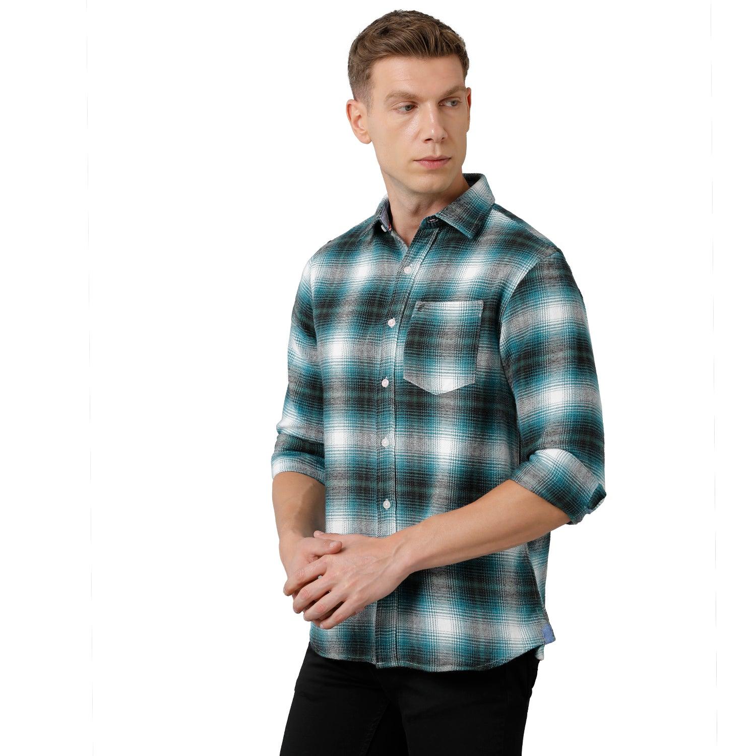 Double Two Men Checks Multi Pointed collar Slim Fit Casual shirt