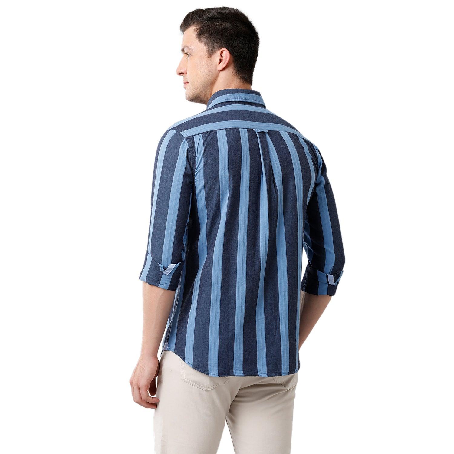 Men Slim Fit Stripes Pointed Collar Casual Shirt